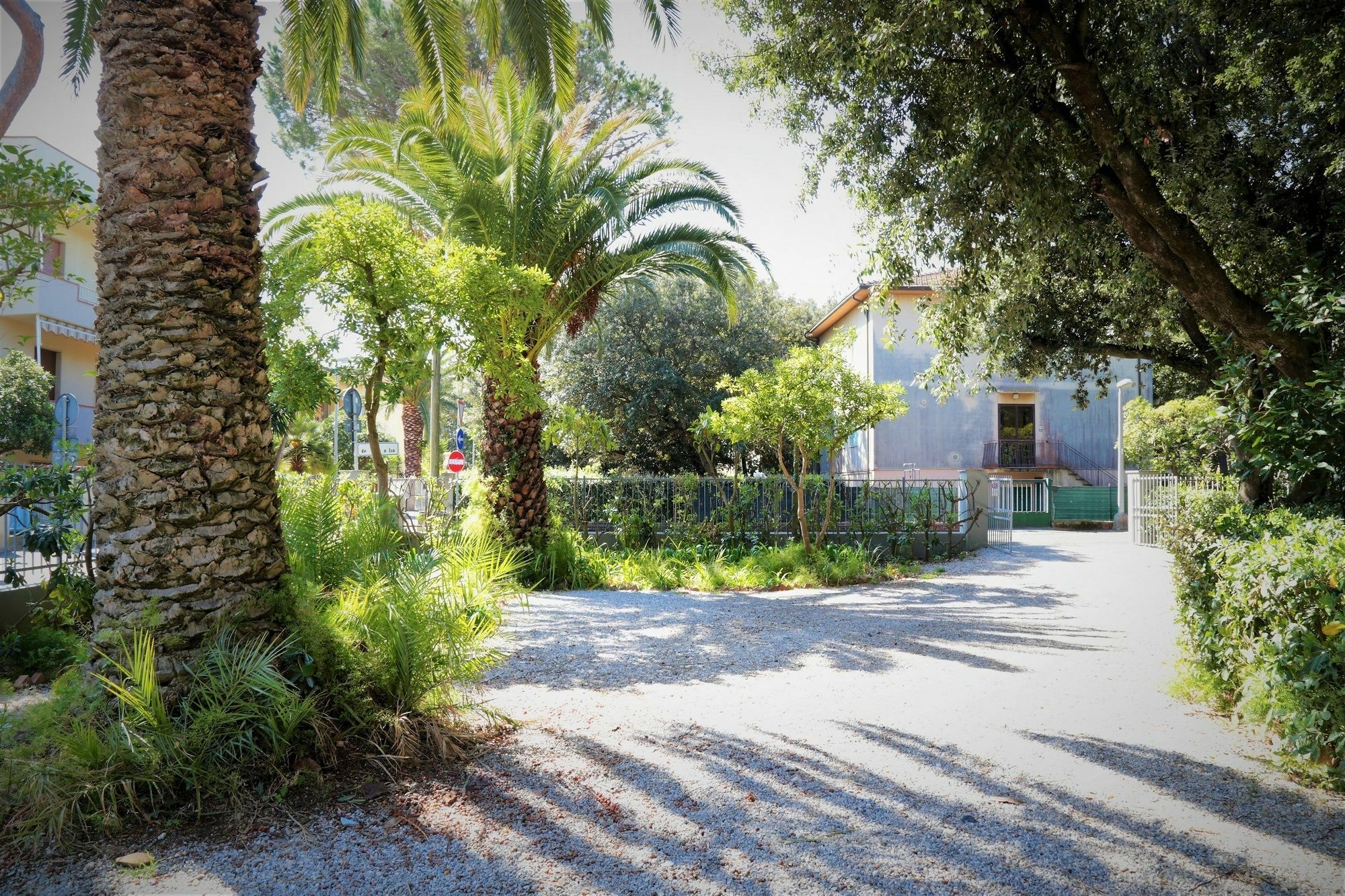 Invilla Seristori, A 50 M Dal Mare San Vincenzo Exterior foto